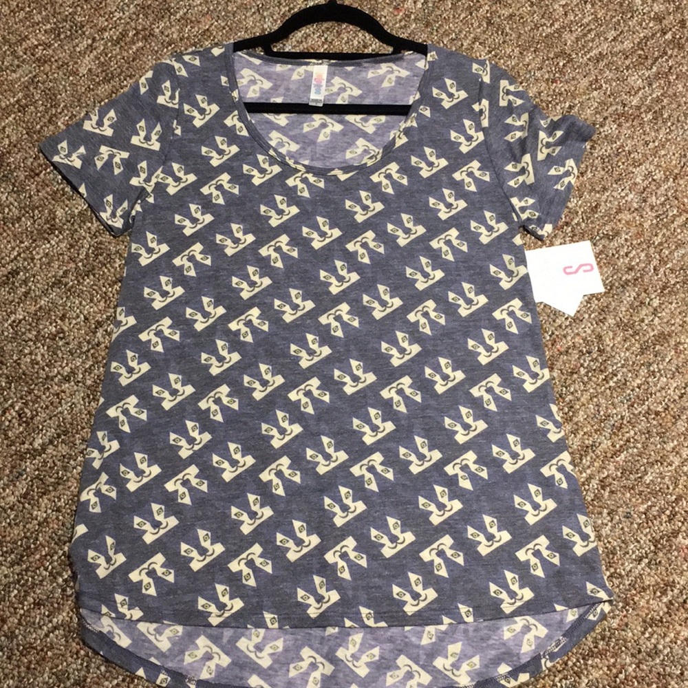 LuLaRoe Classic T